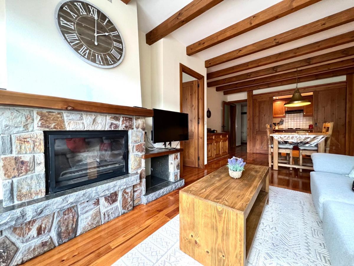 Apartament Deluxe Espot - L'Amfitriona Extérieur photo